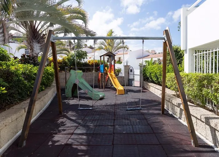 アパート Pearl アデヘ